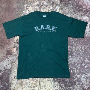 2000s D.A.R.E. DARE University Drug Abuse Education Vintage Green T-Shirt Large